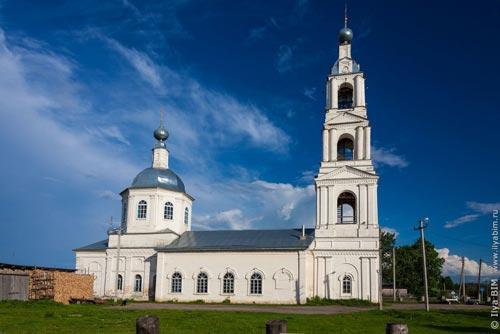 Церковь Михаила Архангела в с .Прозорово